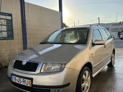 Usado 2001 Skoda Fabia Sedan | € 2.200 (Caro)