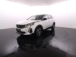Branco Usado 2023 Peugeot 3008 | € 35.900