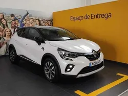 Usado 2020 Renault Captur SUV | € 19.450 (Preço elevado)