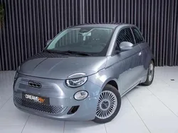 Cinza Usado 2021 Fiat 500e Icon Sedan | € 17.400 (Preço justo)