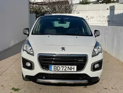 Branco Usado 2015 Peugeot 3008 SUV | € 13.000 (Preço elevado)