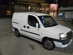 Branco Usado 2007 Fiat Doblò Monovolume | € 3.300