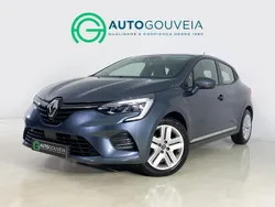 Cinza Usado 2021 Renault Clio V SE | € 14.950 (Bom preço)