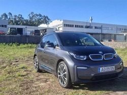Cinzento Usado 2018 BMW i3 Comfort Edition Citadino | € 16.700 (Preço justo)
