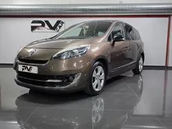 Castanho Usado 2012 Renault Scénic III Bose Edition Monovolume | € 10.990 (Preço elevado)