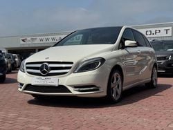 Branco Usado 2012 Mercedes B180 Monovolume | € 14.900 (Caro)