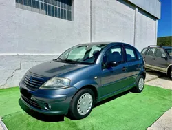 Usado 2005 Citroën C3 Exclusive Citadino | € 3.850 (Preço justo)