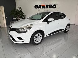 Branco Usado 2017 Renault Clio IV Zen | € 10.950 (Preço justo)
