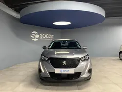 Cinzento Usado 2023 Peugeot 2008 SUV | € 17.800 (Bom preço)