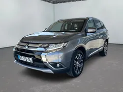 Cinzento Usado 2019 Mitsubishi Outlander SUV | € 24.900 (Caro)