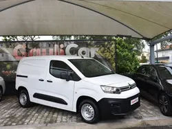 Branco Usado 2021 Citroën Berlingo Shine Monovolume | € 13.990 (Bom preço)
