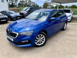 Azul Usado 2022 Skoda Scala Ambition Citadino | € 17.950 (Preço justo)