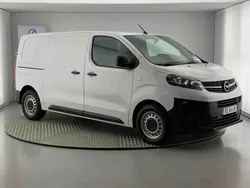Branco Usado 2024 Opel Vivaro-e Combi Van | € 30.990