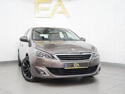Castanho Usado 2015 Peugeot 308 Allure | € 10.980 (Preço elevado)