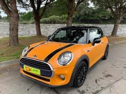 Laranja (metalizado) Usado 2016 Mini Cooper D Citadino | € 14.900