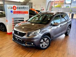 Cinza Usado 2018 Peugeot 2008 Style SUV | € 11.750 (Preço justo)