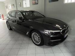 Cinza Usado 2019 BMW 520 Luxury Line Carrinha | € 27.500 (Bom preço)