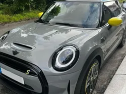 Usado 2020 Mini Cooper SE Citadino | € 20.000 (Preço elevado)