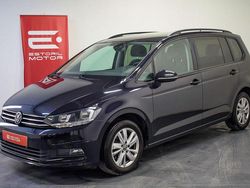Preto Usado 2022 VW Touran Monovolume | € 28.900 (Preço justo)