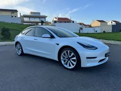 Branco Usado 2019 Tesla Model 3 Long Range Sedan | € 23.999 (Bom preço)