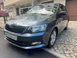 Cinza Usado 2016 Skoda Fabia Style | € 9.450 (Bom preço)