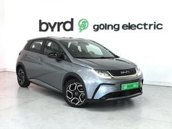 Cinzento Usado 2023 BYD Dolphin Citadino | € 24.900 (Preço justo)