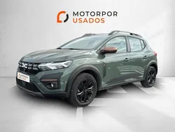Cinzento Usado 2024 Dacia Sandero Citadino | € 17.990 (Preço justo)