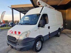 Branco Usado 2013 Iveco Daily | € 29.500