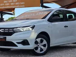 Branco Usado 2024 Dacia Sandero Essentiel Citadino | € 15.250 (Super Preço)