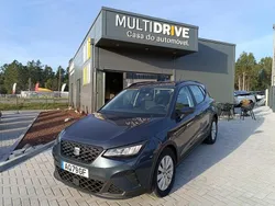 Cinzento (metalizado) Usado 2022 Seat Arona Style SUV | € 16.500 (Bom preço)