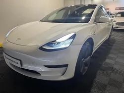 Branco Usado 2020 Tesla Model 3 Sedan | € 24.900 (Preço justo)