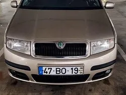 Usado 2006 Skoda Fabia Sedan | € 1.750