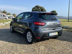 Usado 2018 Renault Clio IV LIMITED Sedan | € 9.450 (Bom preço)