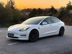 Branco Usado 2021 Tesla Model 3 Sedan | € 28.950 (Bom preço)