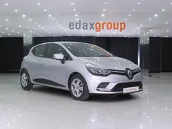 Cinzento Usado 2018 Renault Clio IV Intens Van | € 8.490 (Bom preço)