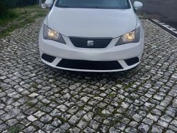 Branco Usado 2014 Seat Ibiza Business | € 14.500