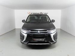 Preto Usado 2016 Mitsubishi Outlander Intense SUV | € 15.890 (Preço justo)