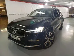 Preto Usado 2025 Volvo XC60 Plus SUV | € 61.000 (Preço justo)