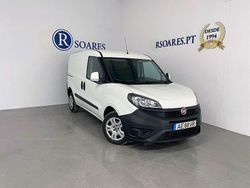 Branco Usado 2021 Fiat Doblò Monovolume | € 14.500 (Preço elevado)