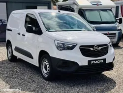Branco Usado 2024 Opel Combo Monovolume | € 17.490