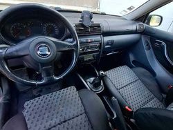 Usado 2000 Seat Leon Sedan | € 3.500