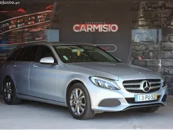 Cinza Usado 2015 Mercedes C250 Avantgarde | € 17.900