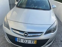 Cinzento Usado 2014 Opel Astra Carrinha | € 6.500 (Bom preço)