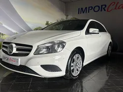 Branco Usado 2015 Mercedes A180 Sedan | € 14.500 (Preço justo)