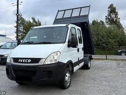 Branco Usado 2011 Iveco Daily Sedan | € 17.500