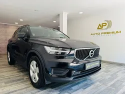 Preto Usado 2021 Volvo XC40 Momentum SUV | € 20.950 (Bom preço)