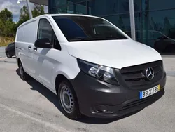 Branco Usado 2019 Mercedes Vito Monovolume | € 19.900 (Preço justo)