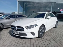 Branco Usado 2021 Mercedes 180 Sedan | € 25.900