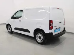 Branco Usado 2023 Fiat Doblò Monovolume | € 17.990 (Preço elevado)