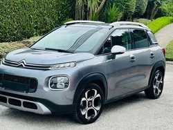Cinza Usado 2019 Citroën C3 PureTech Citadino | € 13.990 (Preço elevado)